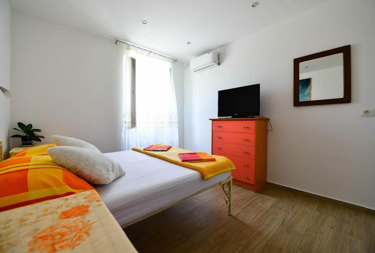 Apartments Bulovic In The Very Center Of Split Exterior foto